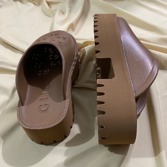 Gucci Brown Slide Sandals - Picture 5 of 10